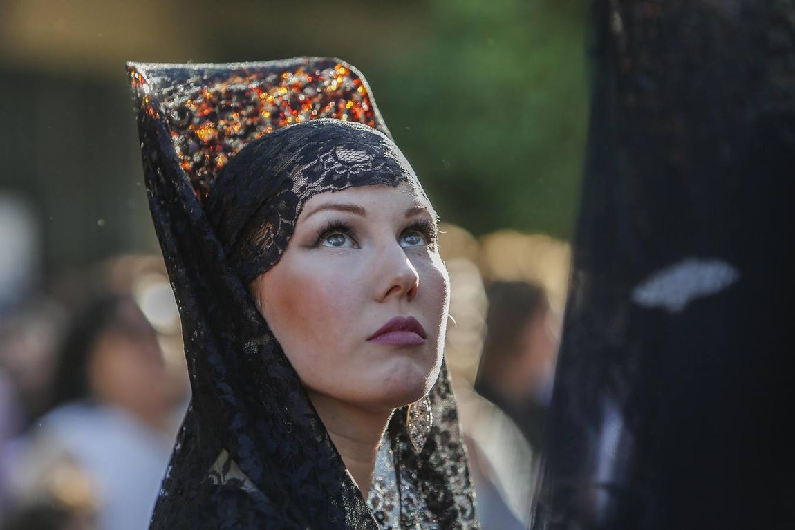 La procesión de la Santa Faz de Córdoba, en imágenes