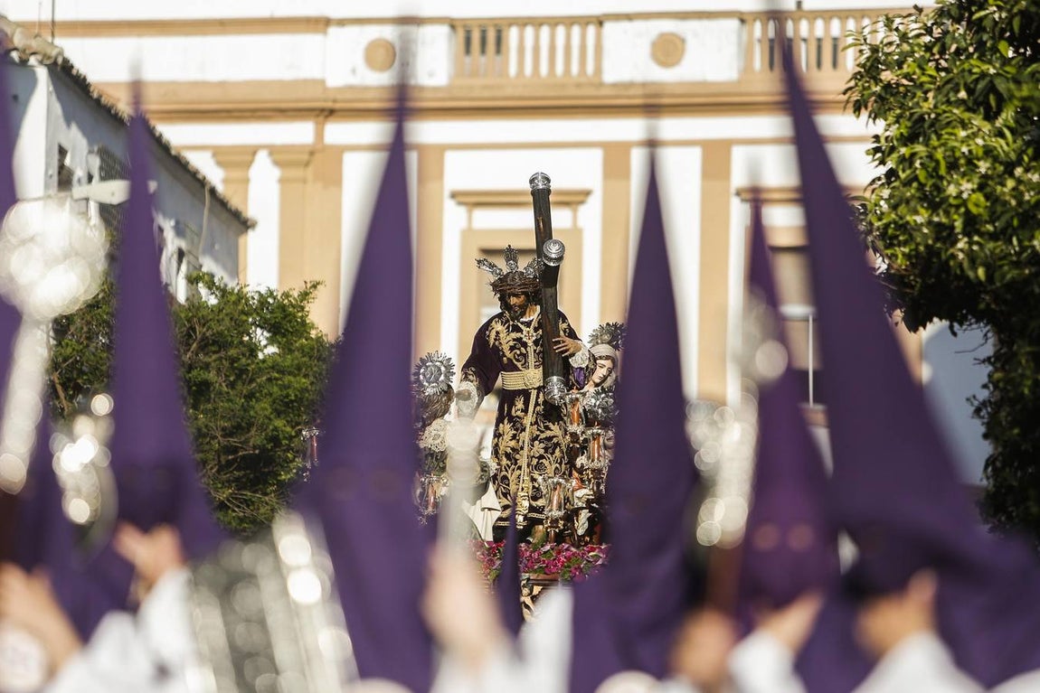 La procesión de la Santa Faz de Córdoba, en imágenes