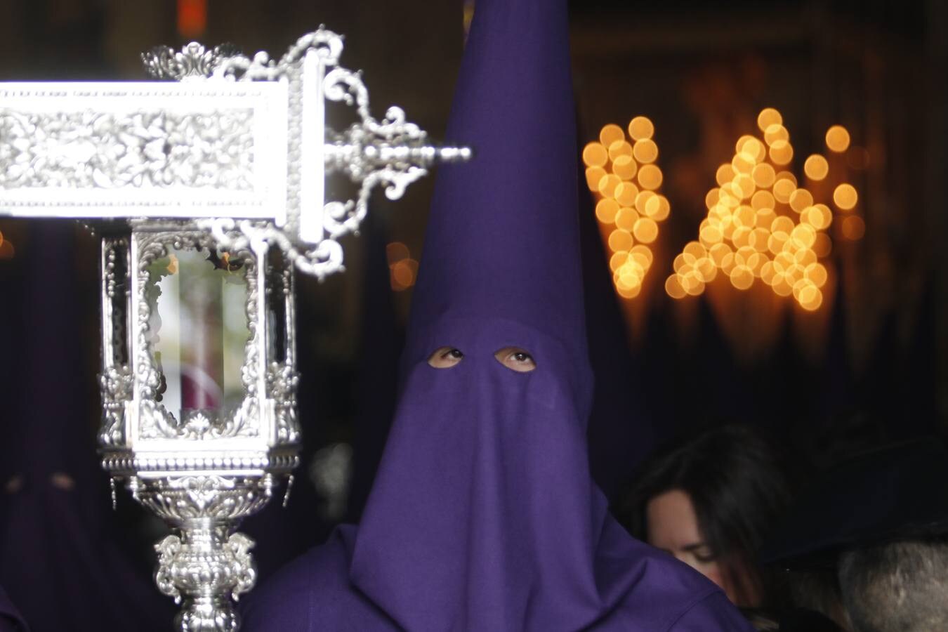 La procesión del Calvario de Córdoba, en imágenes