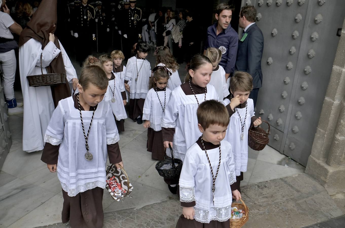 Salida de El Carmen Doloroso este Miércoles Santo, en imágenes