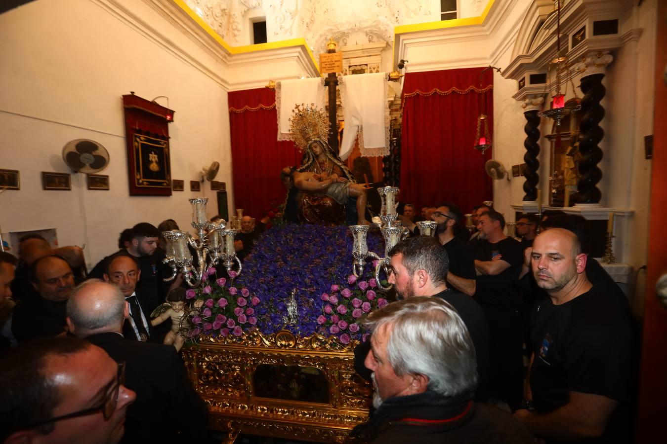 FOTOS: La última hermandad del Miércoles Santo, Caminito, también decidió no salir a la calle