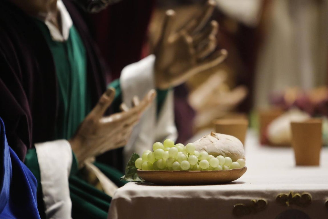Un triste día para la historia de la Sagrada Cena de Córdoba, en imágenes