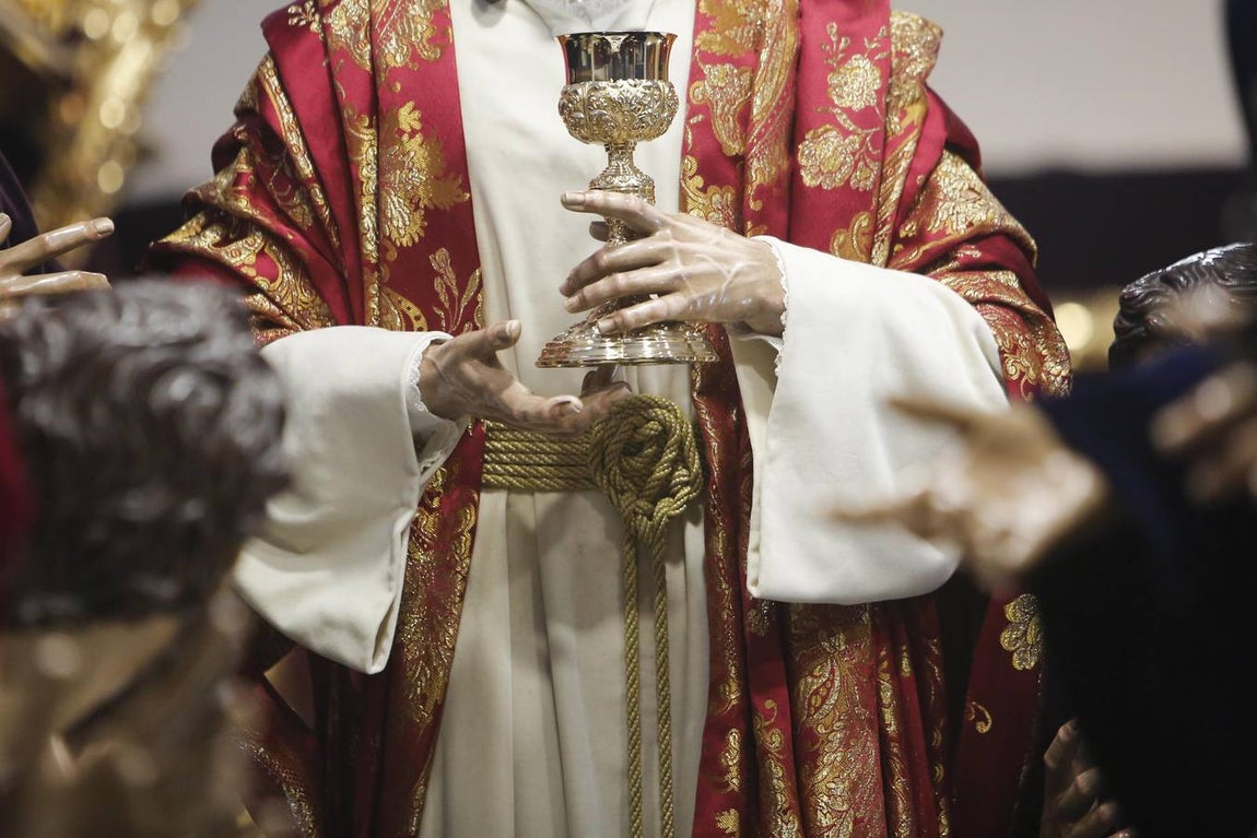 Un triste día para la historia de la Sagrada Cena de Córdoba, en imágenes