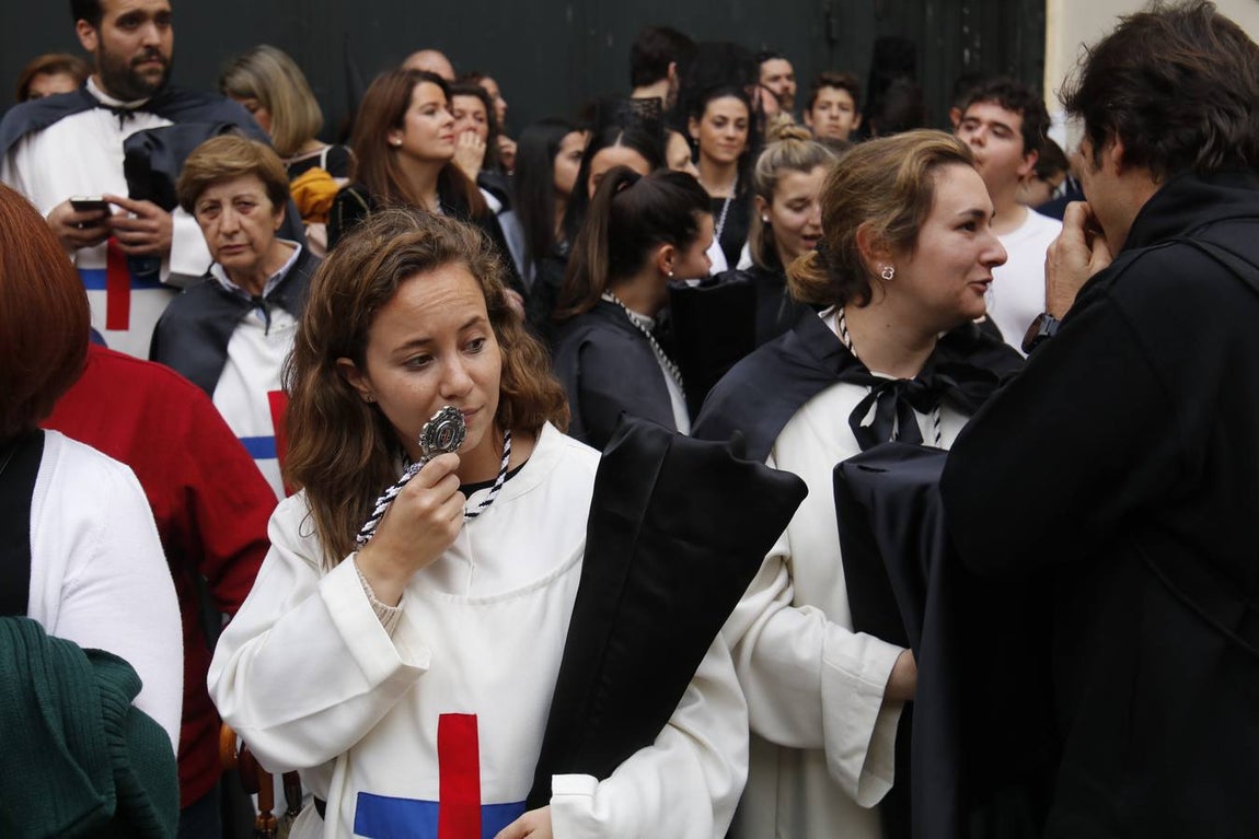 La tarde de la Hermandad de Gracia de Córdoba, en imágenes