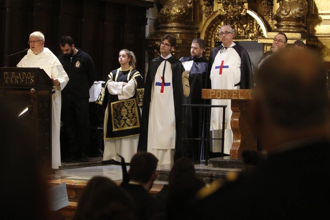 La tarde de la Hermandad de Gracia de Córdoba, en imágenes
