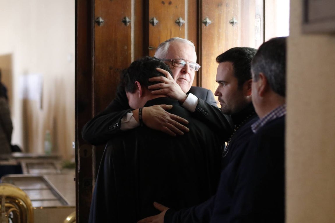 La tarde de la Hermandad de Gracia de Córdoba, en imágenes