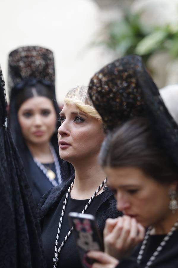 La tarde de la Hermandad de Gracia de Córdoba, en imágenes