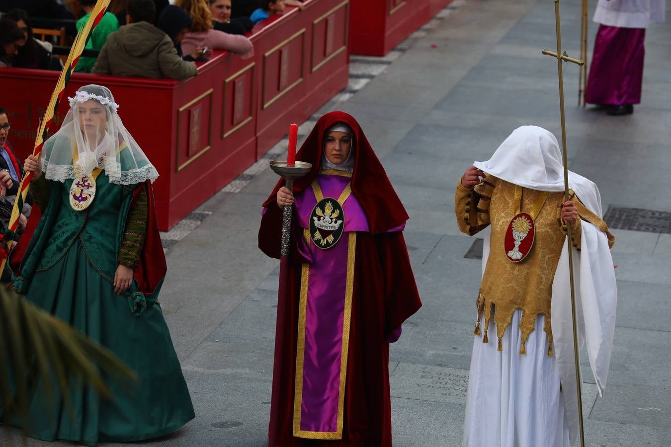 FOTOS: Afligidos en la Semana Santa de Cádiz 2019