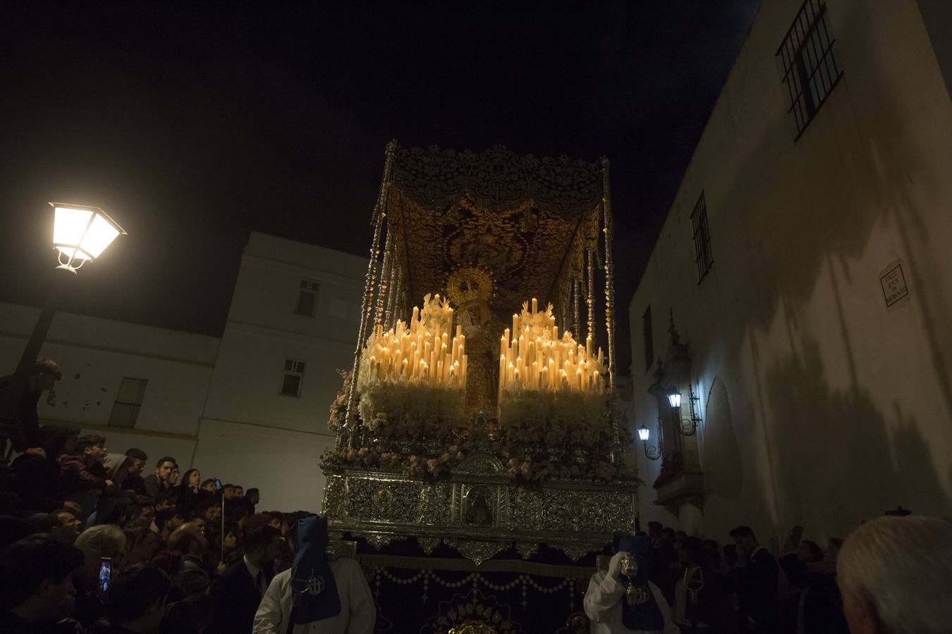 FOTOS: Perdón en la Semana Santa de Cádiz 2019