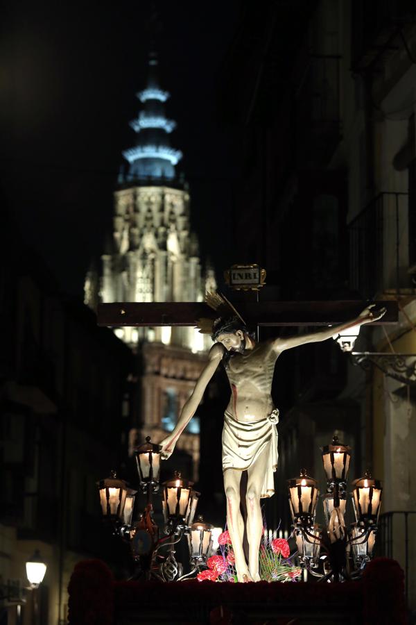 El Cristo de la Vega sí pudo desfilar en Toledo