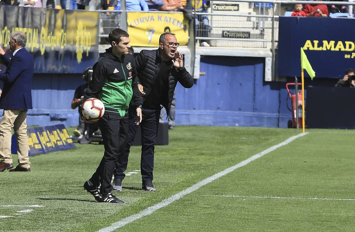 FOTOS: Las imágenes del partido Cádiz - Numancia