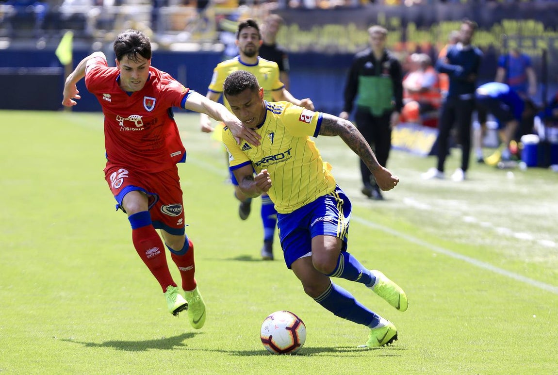 FOTOS: Las imágenes del partido Cádiz - Numancia