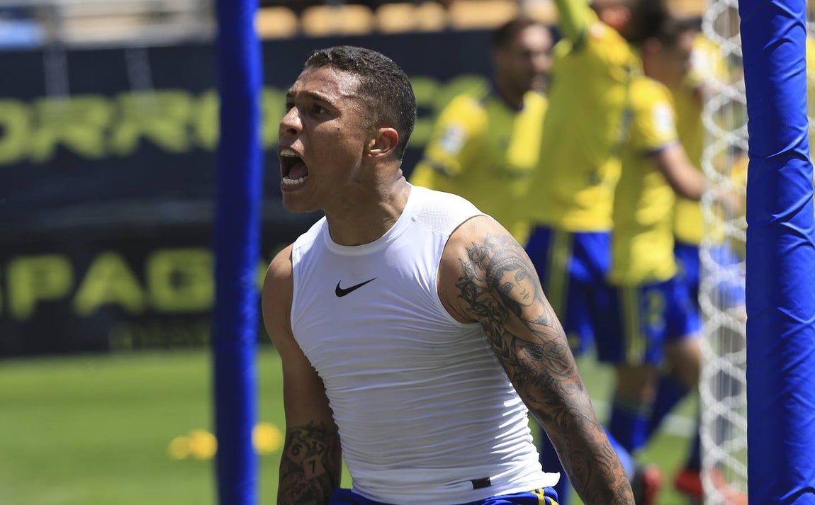 FOTOS: Las imágenes del partido Cádiz - Numancia