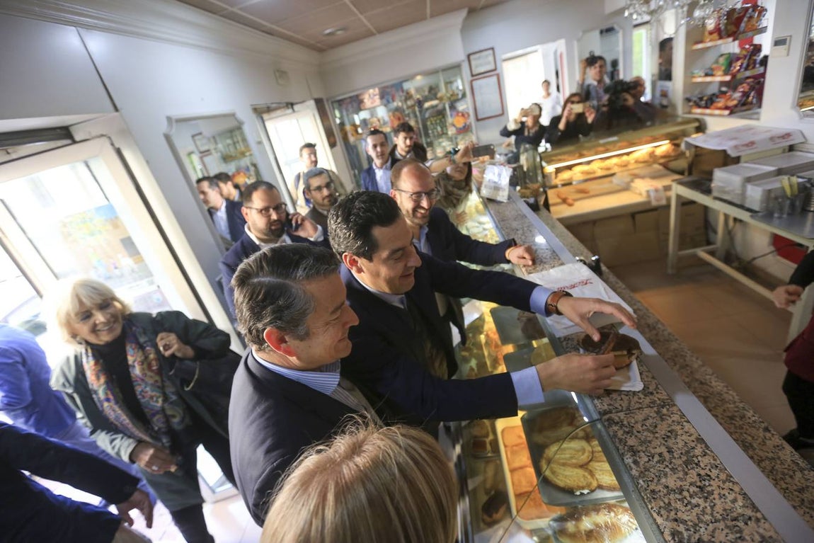 El presidente Moreno Bonilla visita El Puerto