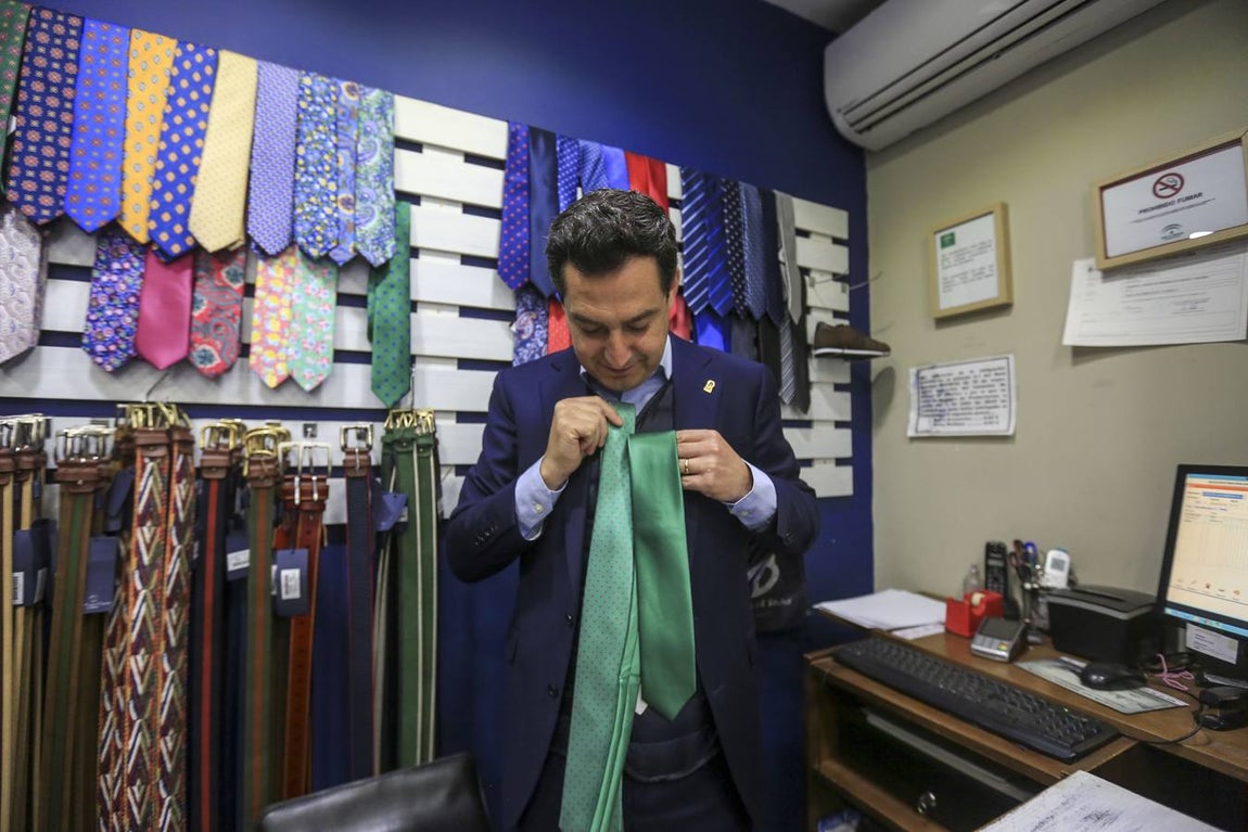 El presidente Moreno Bonilla visita El Puerto