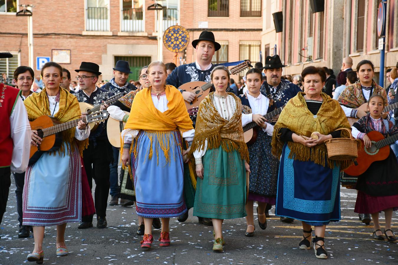 Talavera se viste de Mondas