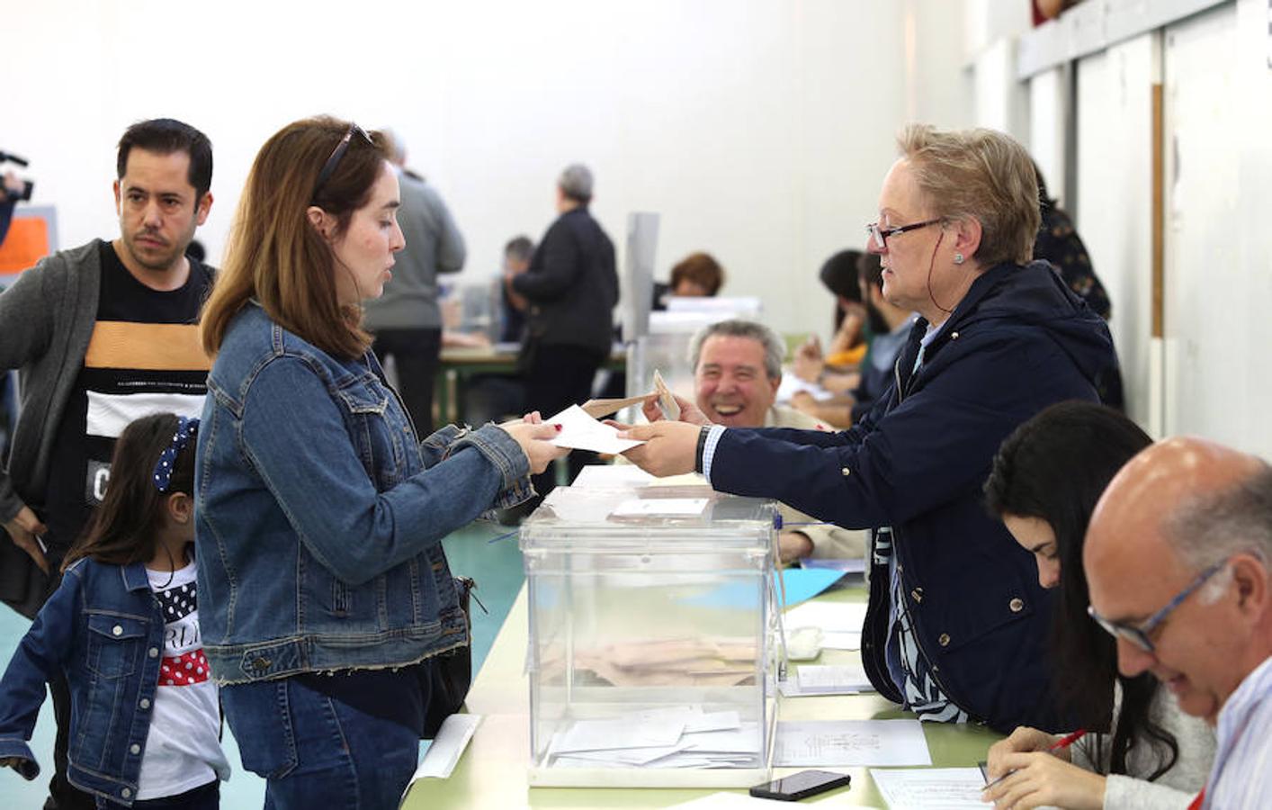 La jornada electoral en imágenes