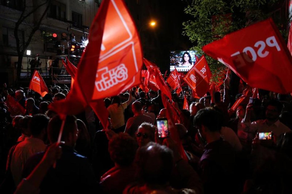 Ambiente en la sede de Ferraz. 