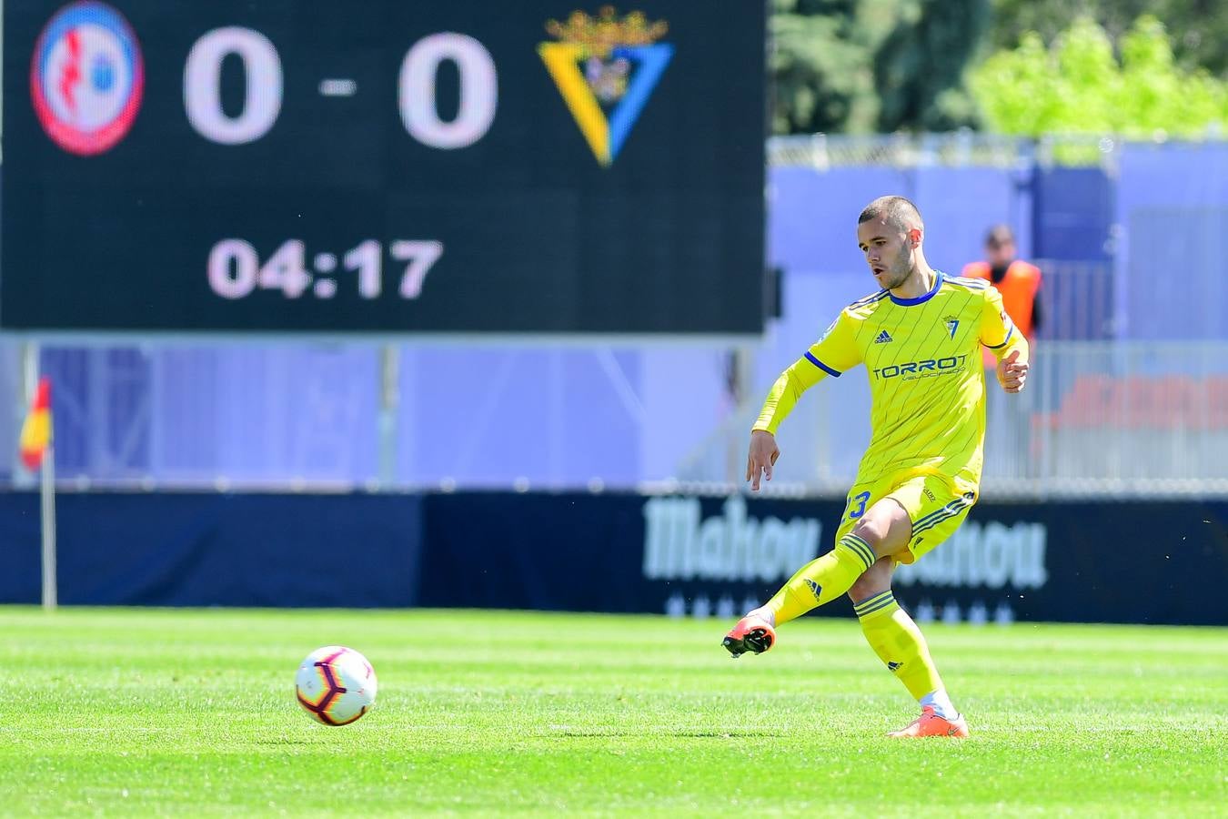 Rayo Majadahonda-Cádiz CF