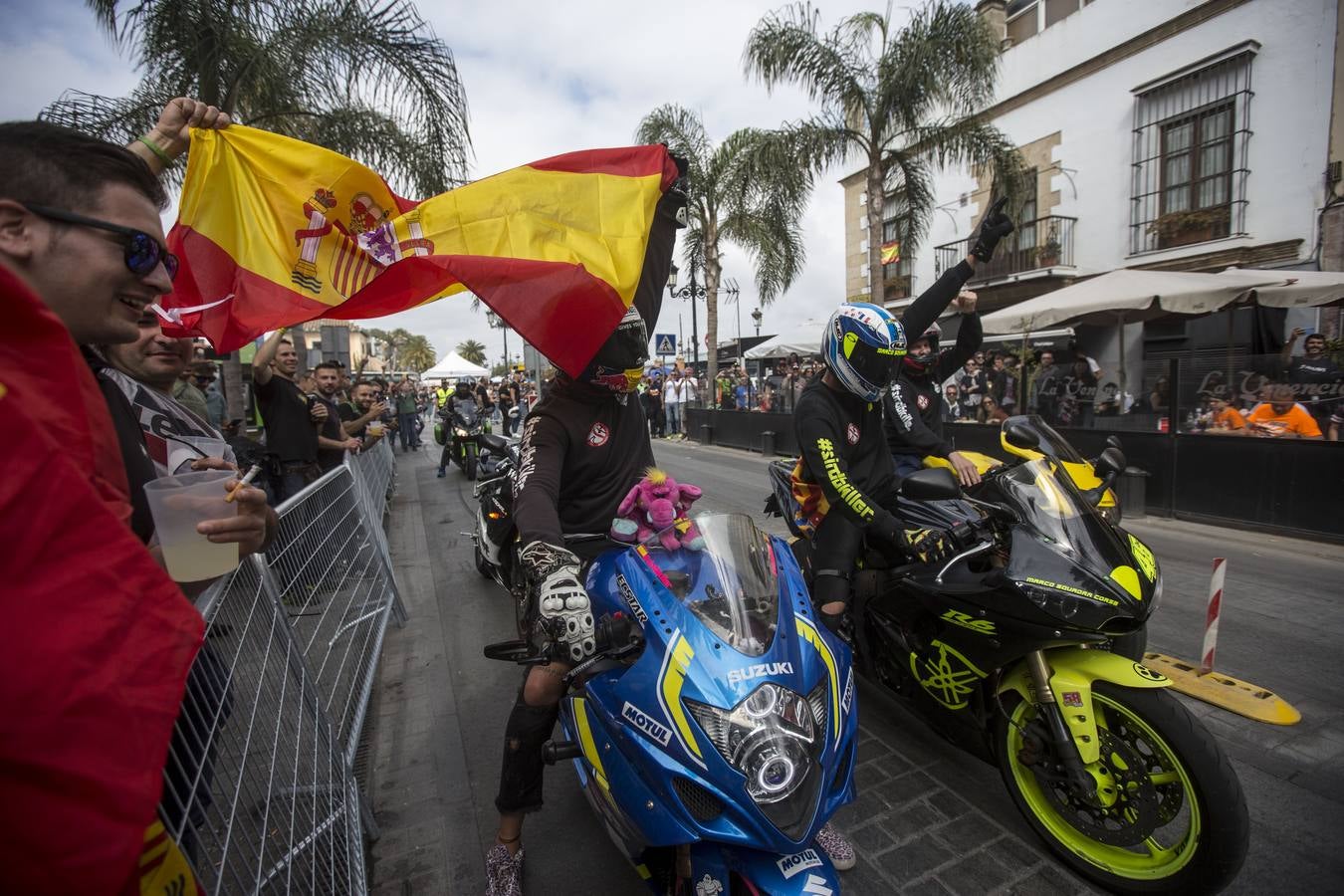 FOTOS: Una motorada de gran cilindrada