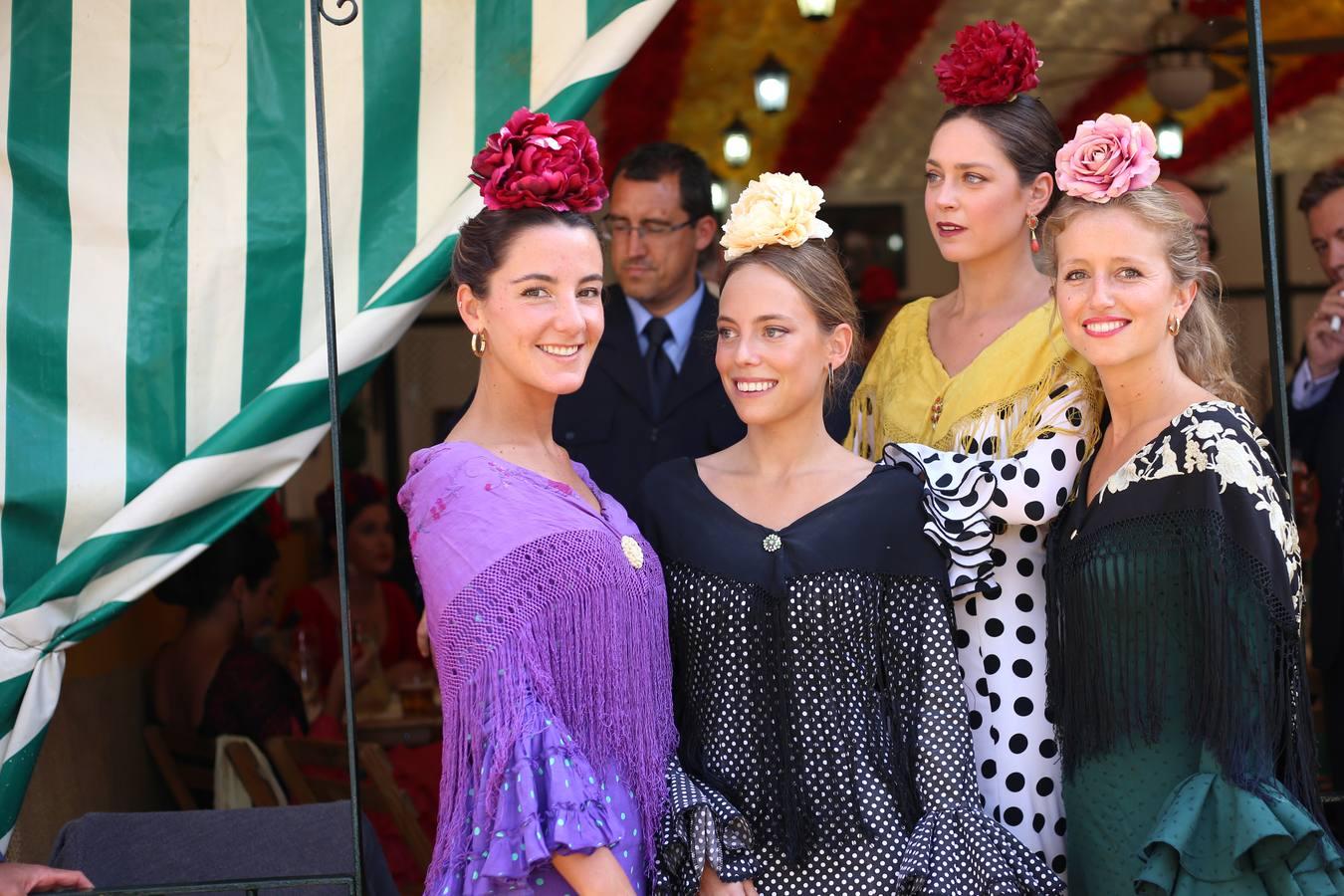 Beatriz Mora-Figueroa Borrego, María Maldonado, Fernanda Maldonado y Pilar Losada