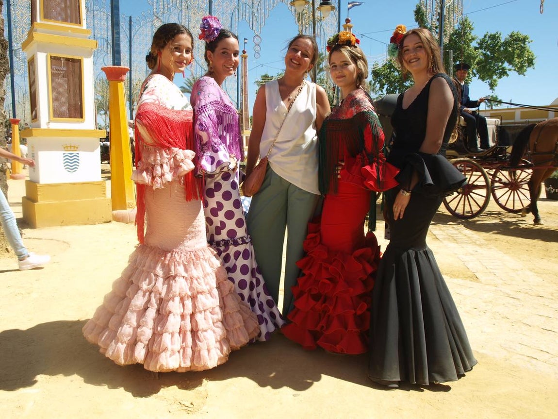 María Cascajo, Marián Noguera, Paloma López, Sara Cascajo y Ana Benítez