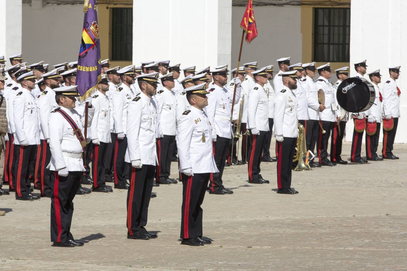 El TEAR despide a la la Fuerza Expedicionaria de Infantería de Marina para Mali