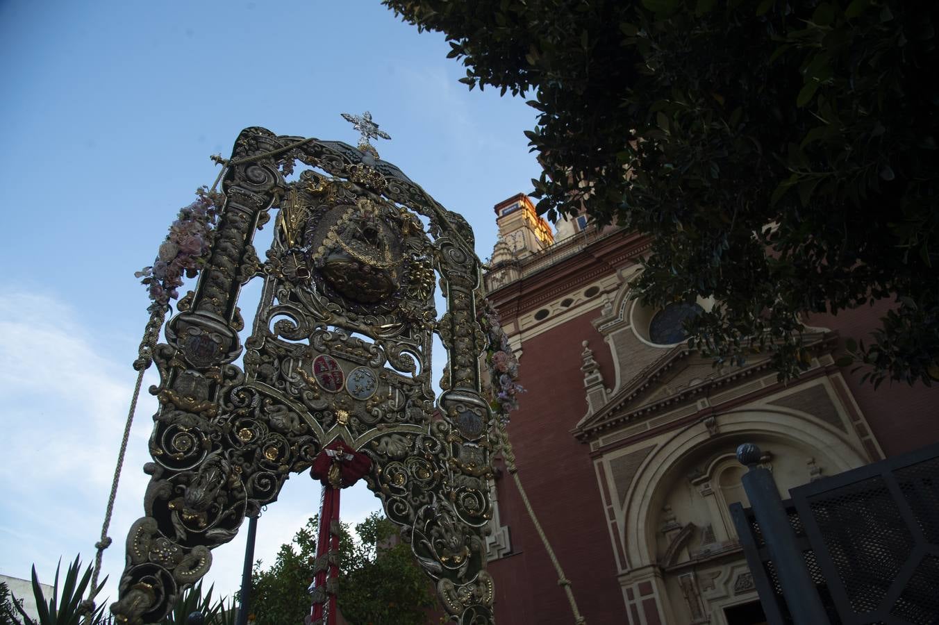 Galería del traslado del Simpecado del Rocío de Triana