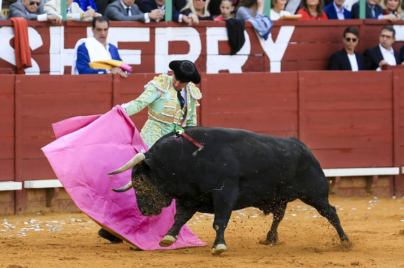 FOTOS: El Fandi, Manzanares y Roca Rey en la Feria de Jerez 2019