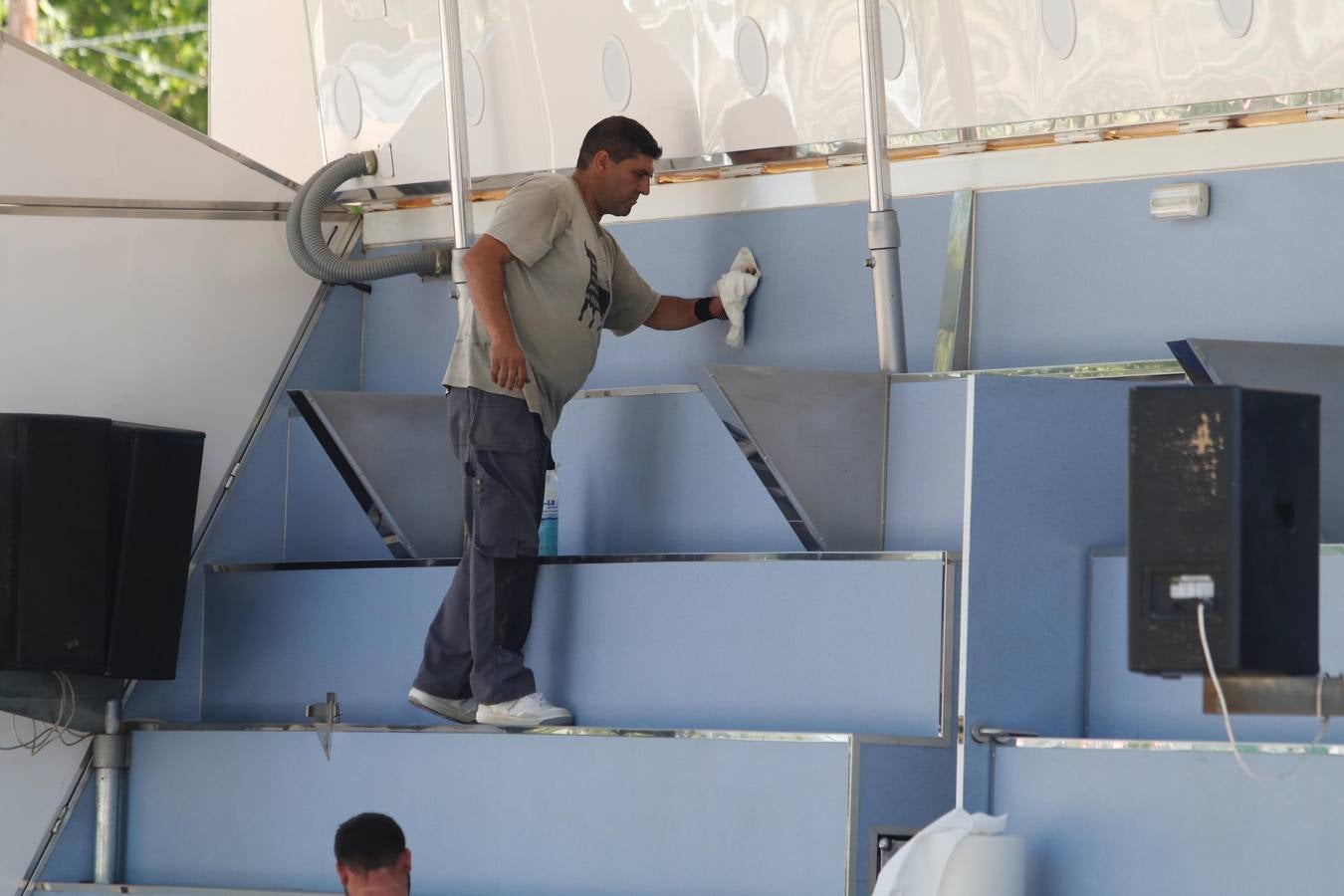 Los preparativos de la Feria de Córdoba, en imágenes