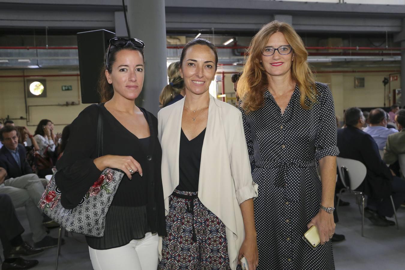 Laura Delgado, Elena Muñoz y Cristina Camoyán