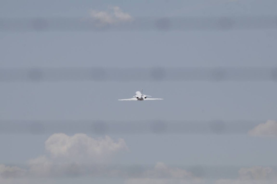 El paso por Córdoba en Falcon de Pedro Sánchez, en imágenes