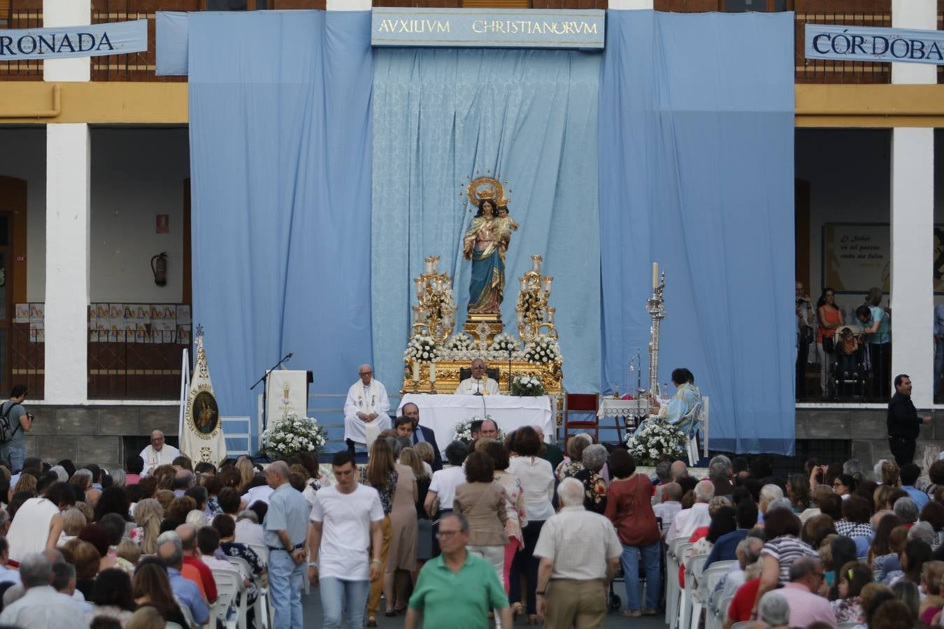 La procesión de María Auxiliadora de Córdoba, en imágenes