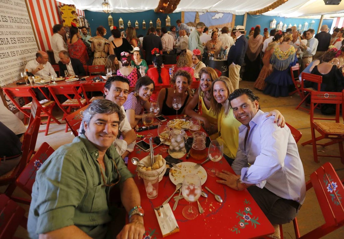El ambiente de las casetas el sábado de la Feria, en imágenes