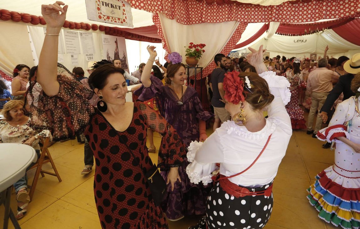 El ambiente de las casetas el sábado de la Feria, en imágenes