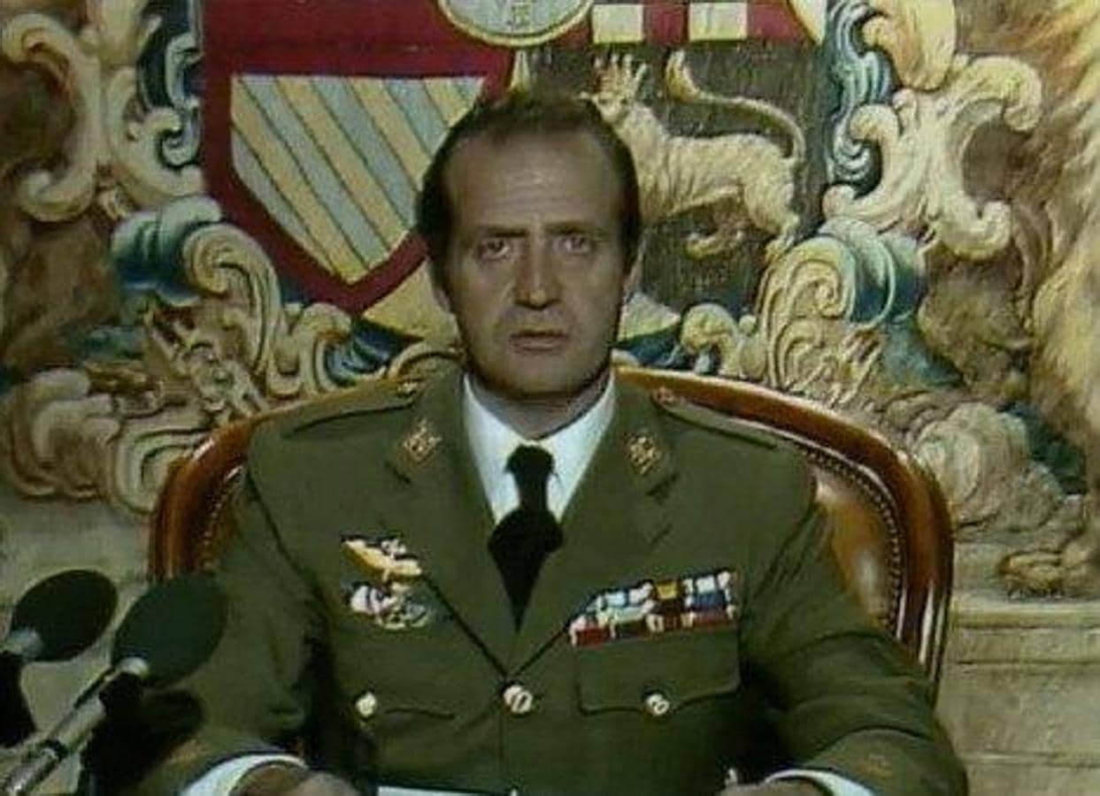 Discurso del Rey Juan Carlos I durante el 23 F, retransmitido por RTVE.. 