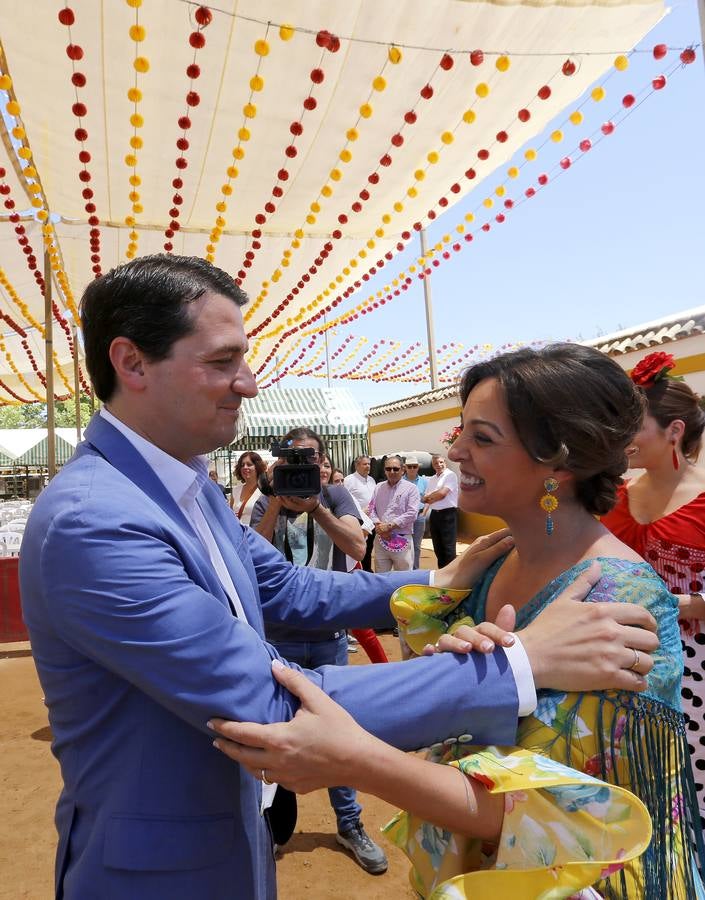 En imágenes, la jornada de los políticos en la Feria de Córdoba