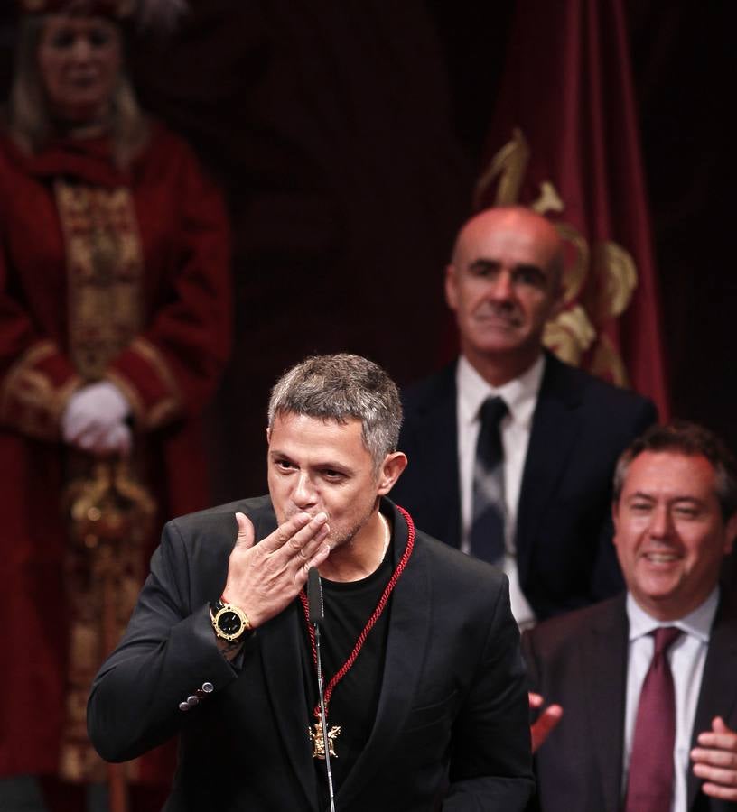 Entrega de las medallas de la ciudad de Sevilla