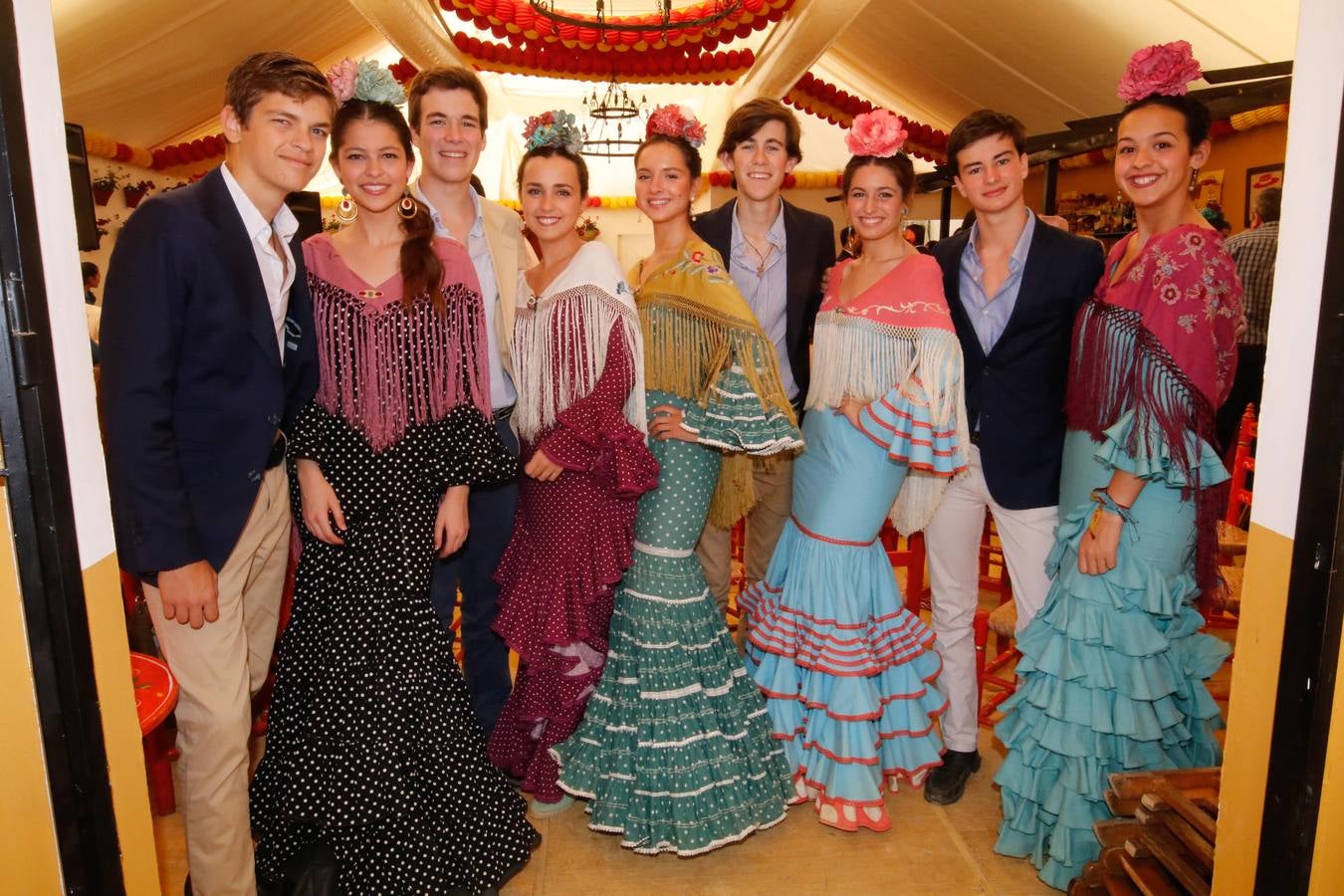 El ambiente del jueves en las casetas de la Feria de Córdoba, en imágenes