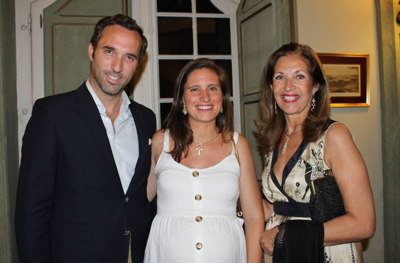 Francisco Escacena Campos, Marta Correia de Oliveira y Ana Feu