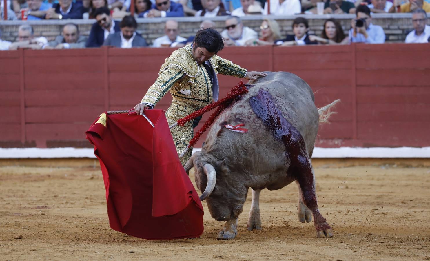 En imágenes, el festejo de Finito, Morante y Juli en la Feria de Córdoba