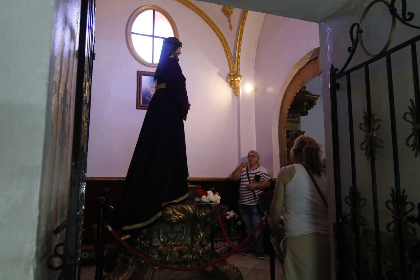 El roboen la iglesia de los Padres de Gracia, en imágenes