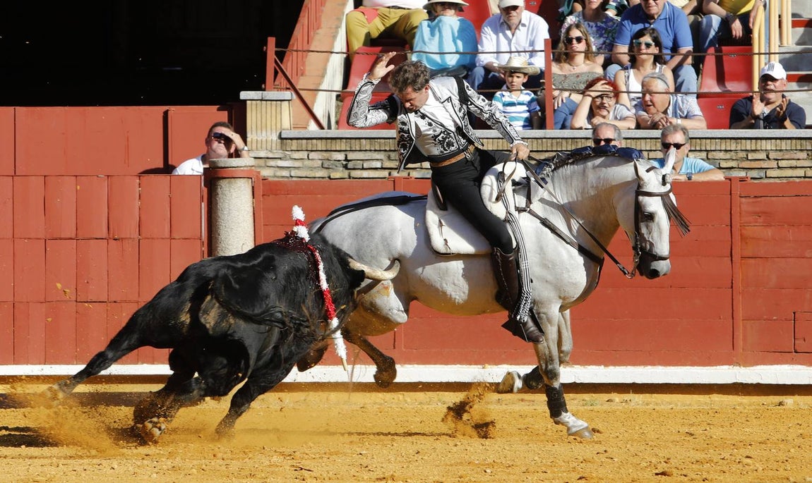 La corrida de rejones de Córdoba, en imágenes