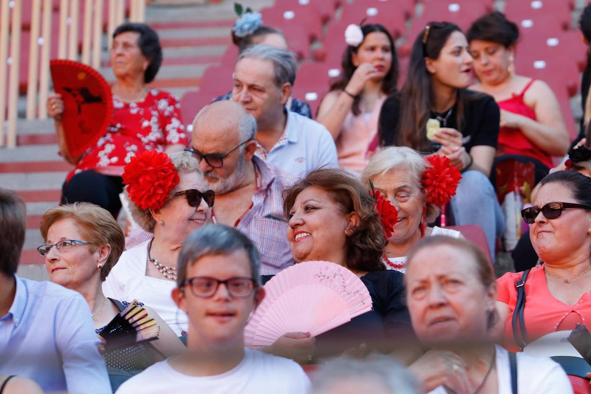 La becerrada de la mujer cordobesa en la Plaza de Toros de Los Califas, en imágenes