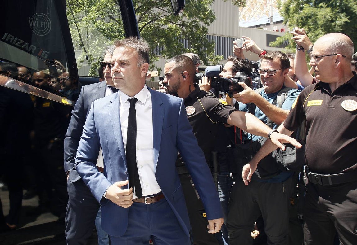 La capilla ardiente de José Antonio Reyes en el Sánchez-Pizjuán, en imágenes