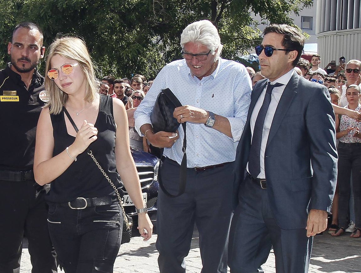 La capilla ardiente de José Antonio Reyes en el Sánchez-Pizjuán, en imágenes