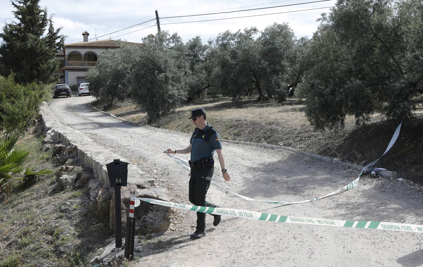 En imágenes, el trágico suceso de Iznájar con la muerte de dos personas