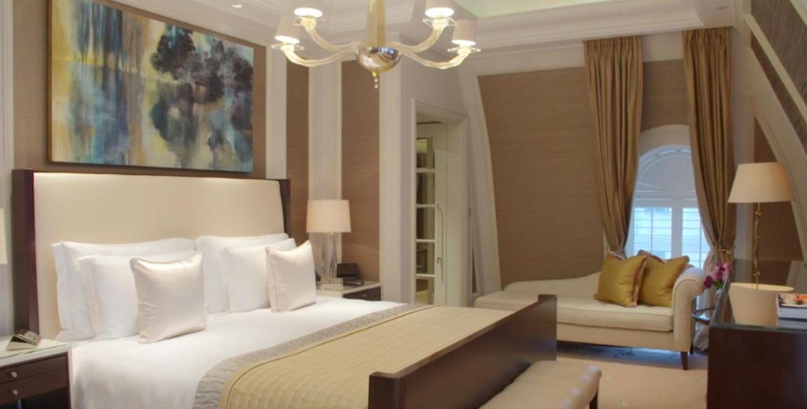 Dormitorios. En la segunda planta hay varios dormitorios, todos ellos de gran tamaño y con cuarto de baño propio