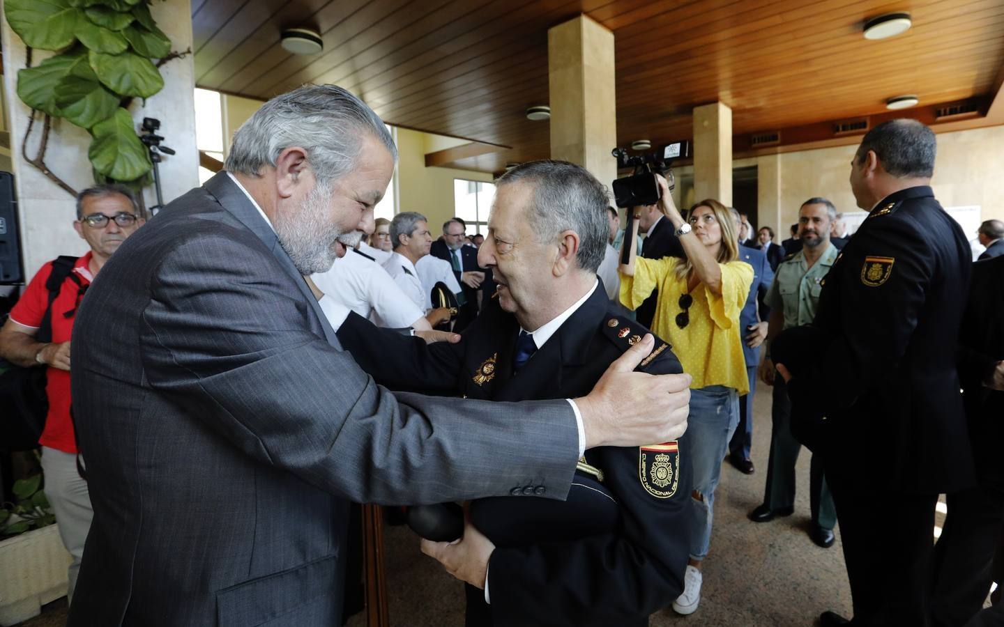 La toma posesión del nuevo comisario jefe de la Policía Nacional de Córdoba, en imágenes