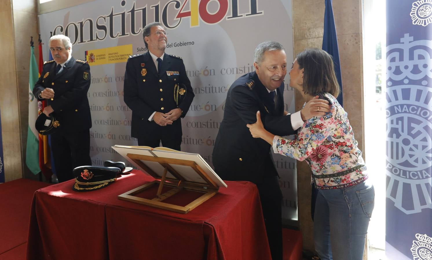 La toma posesión del nuevo comisario jefe de la Policía Nacional de Córdoba, en imágenes